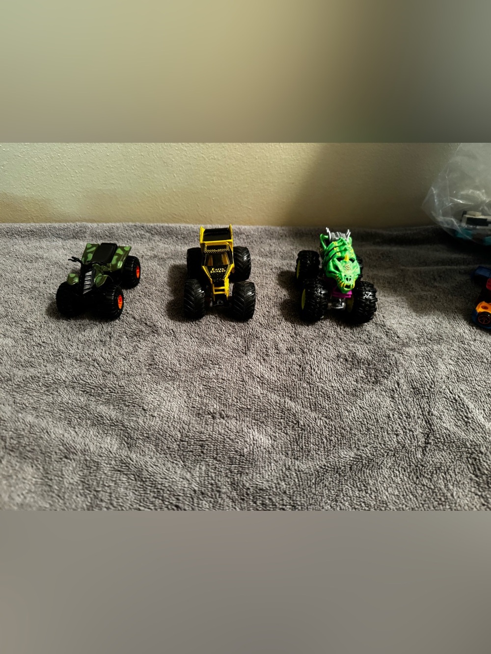 Green Dinosaur Monster Truck Toy - Kids Off-Road Vehicle